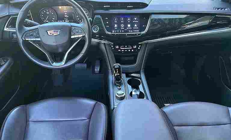 
								Used 2020 Cadillac XT6 full									