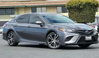 
										Used 2020 Toyota Camry full									