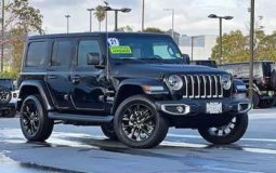 Used 2021 Jeep Wrangler