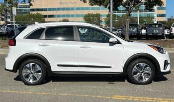 
										Used 2022 Kia Niro full									