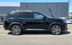 Used 2022 Nissan Pathfinder