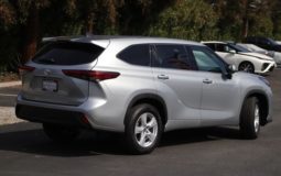 Used 2022 Toyota Highlander