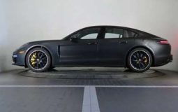 Used 2022 Porsche Panamera