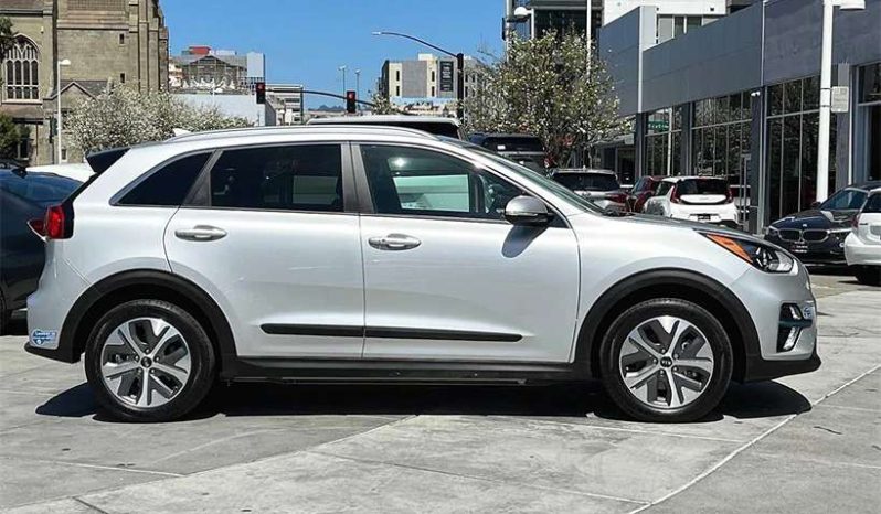 
								Used 2020 Kia Niro full									