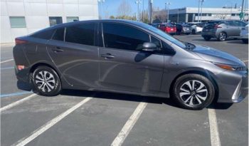 
										Used 2017 Toyota Prius Prime full									