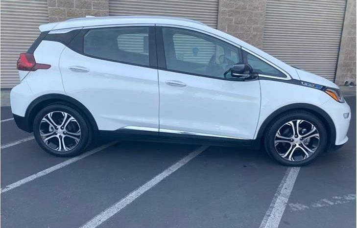 
								Used 2017 Chevrolet Bolt full									