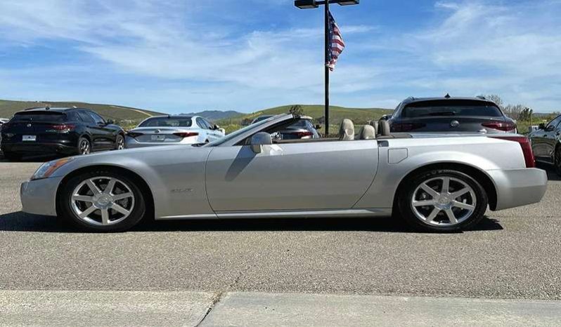 
								Used 2005 Cadillac XLR full									