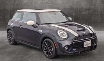 
										Used 2020 MINI Cooper full									