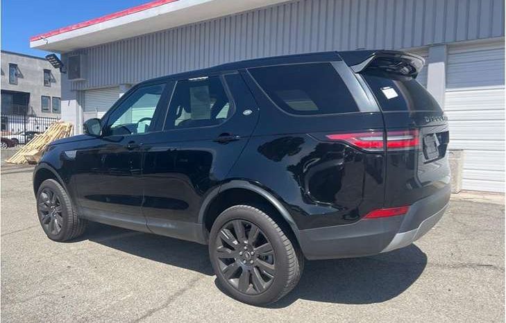 
								Used 2018 Land Rover Discovery full									