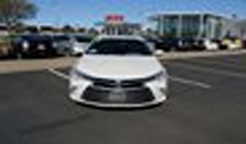 
								Used 2017 Toyota Camry full									