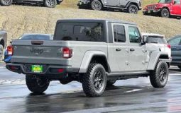 Used 2021 Jeep Gladiator