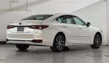 
										Used 2022 Lexus ES 300h full									