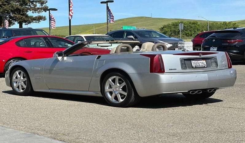 
								Used 2005 Cadillac XLR full									