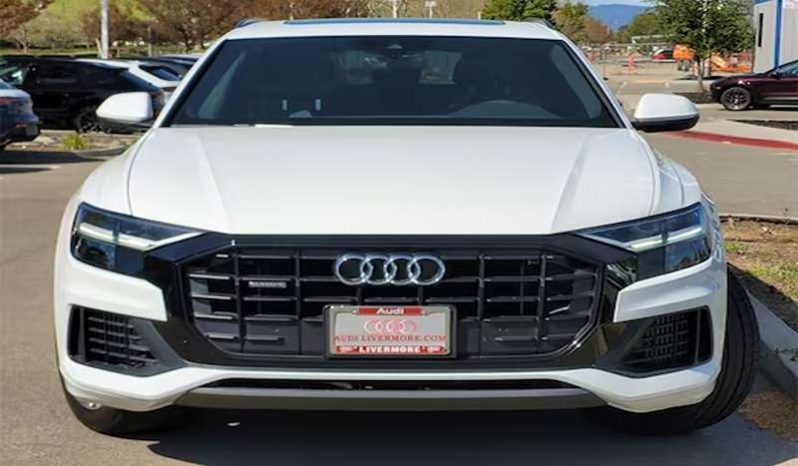 
								Used 2020 Audi Q8 full									