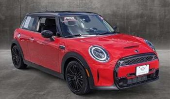 
										Used 2022 MINI Cooper full									