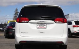 Used 2020 Chrysler Pacifica