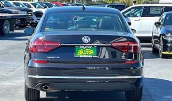 
										Used 2017 Volkswagen Passat full									