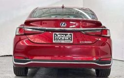 Used 2021 Lexus ES 300h