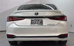 Used 2022 Lexus ES 300h