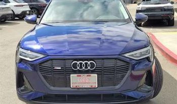 
										Used 2021 Audi e-tron full									