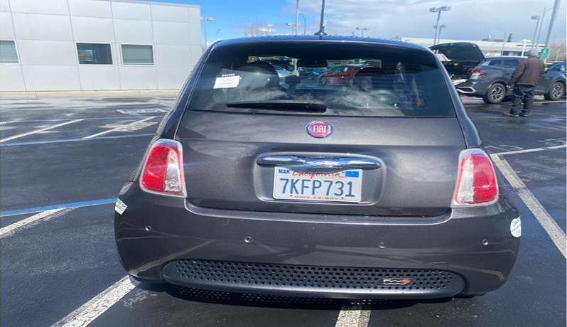 
								Used 2015 Fiat 500 full									