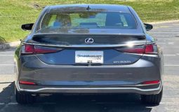 Used 2022 Lexus ES 300h