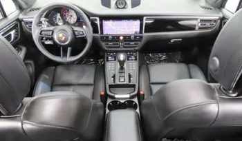 
										Used 2022 Porsche Macan full									