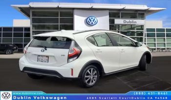 
										Used 2018 Toyota Prius C full									