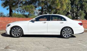 
										Used 2022 Mercedes-Benz E 350 full									