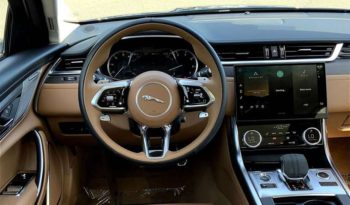 
										Used 2022 Jaguar XF full									