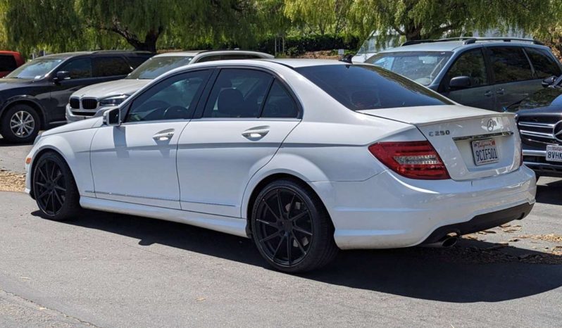 
								Used 2013 Mercedes-Benz C 300 full									