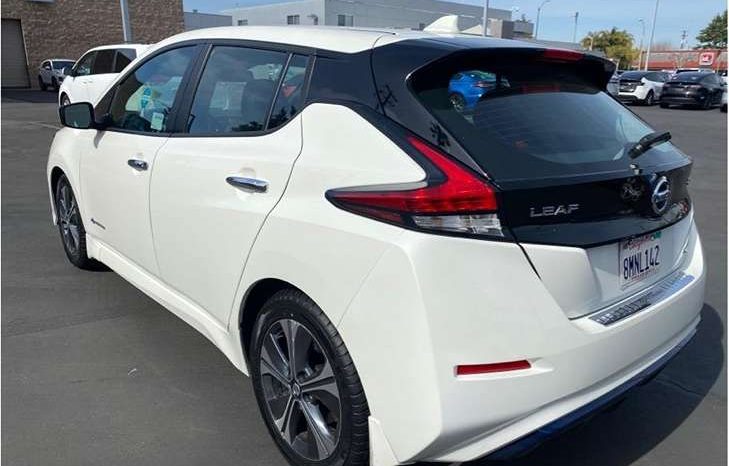 
								Used 2019 Nissan Leaf full									