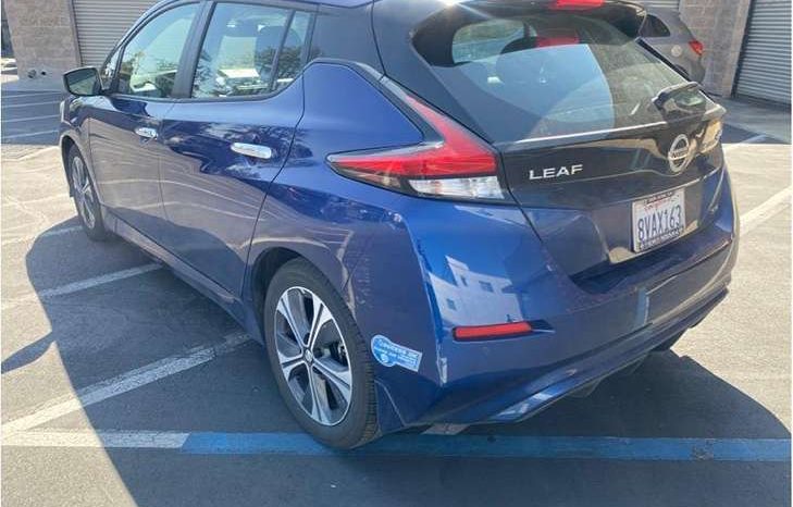 
								Used 2021 Nissan Leaf full									