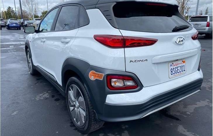 
								Used 2020 Hyundai Kona full									