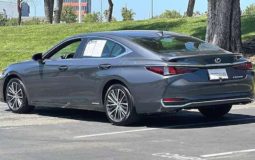 Used 2022 Lexus ES 300h