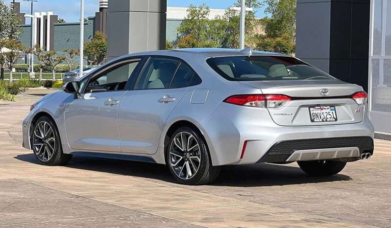 
								Used 2020 Toyota Corolla full									