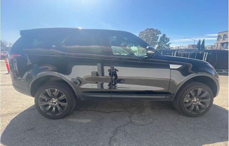 
								Used 2018 Land Rover Discovery full									