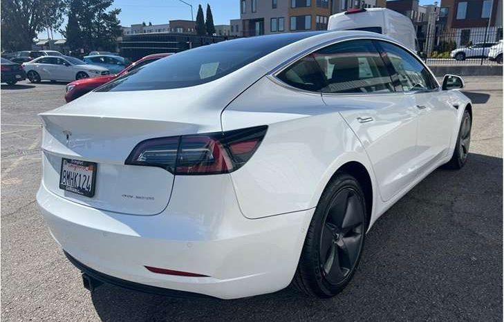 
								Used 2019 Tesla Model 3 full									