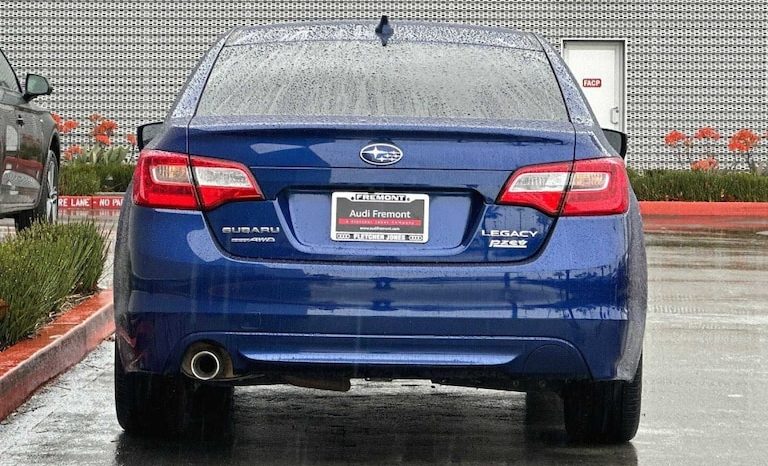 
								Used 2016 Subaru Legacy full									