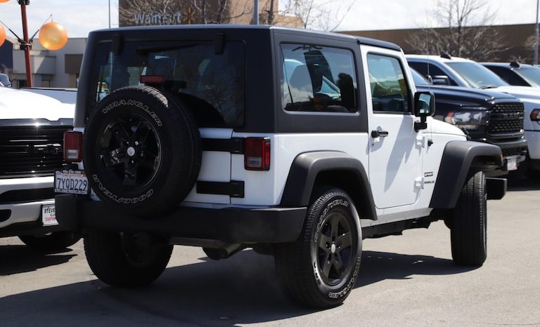 
								Used 2017 Jeep Wrangler full									