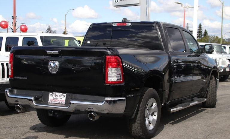 
								Used 2019 RAM 1500 full									